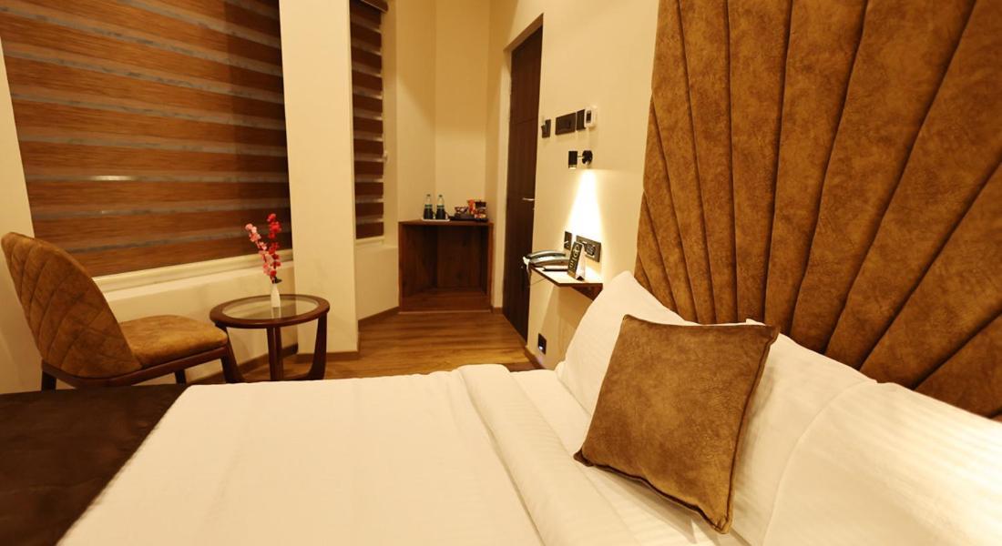 Hotel Elpaso Salem Esterno foto